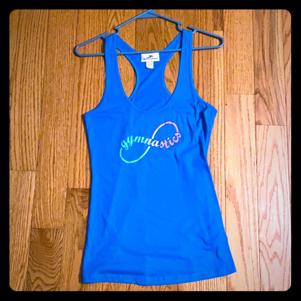 Small motion wear tank top